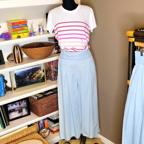 Kersh Pants - Hi waist chambray wide leg crop pant. Pull om with smock back waistband